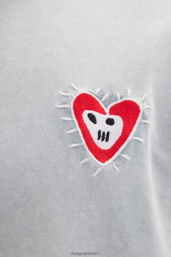 Desigual hombres camiseta con corazón bordado VZ26R01567 ropa