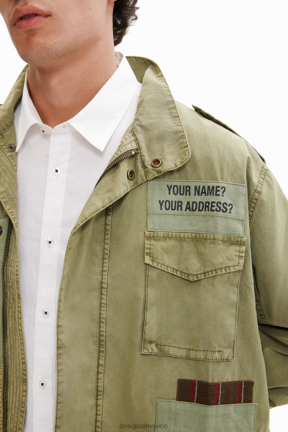 Desigual hombres parka con retazos VZ26R01540 ropa