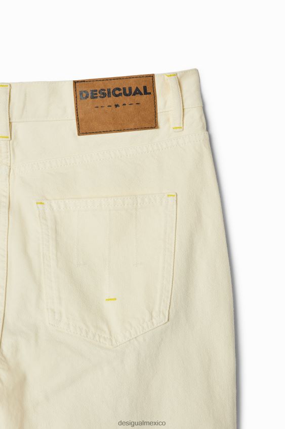 Desigual hombres jeans holgados con mensaje VZ26R01641 ropa