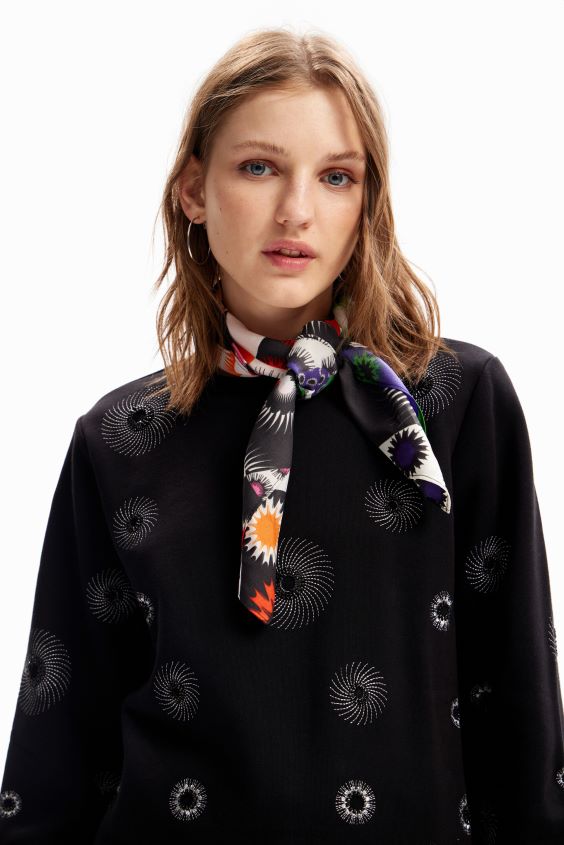Desigual mujer bufanda cuadrada con patchwork VZ26R01441 accesorio