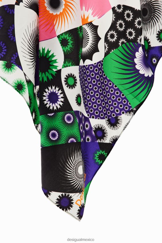 Desigual mujer bufanda cuadrada con patchwork VZ26R01441 accesorio