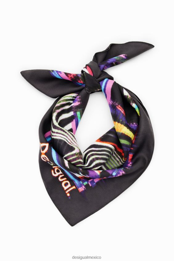 Desigual mujer bufanda cuadrada de mickey mouse VZ26R01407 accesorio