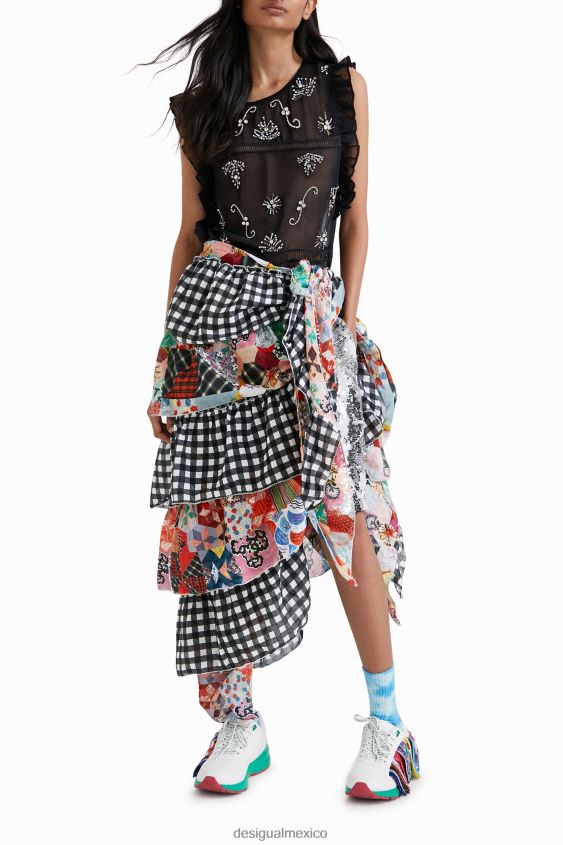 Desigual mujer pareo con volantes y patchwork de johnson hartig VZ26R01410 accesorio