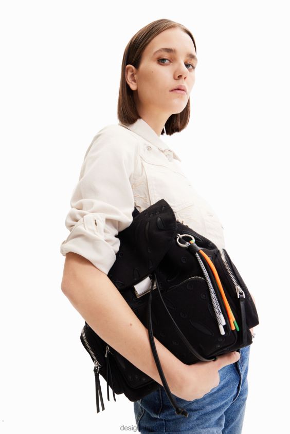 Desigual mujer mochila mediana con bordado suizo VZ26R01316 accesorio