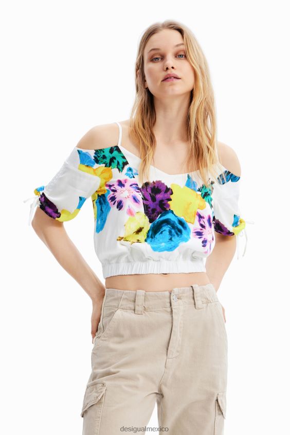Desigual mujer metro. Blusa corta con estampado floral fruncido de Christian Lacroix VZ26R0554 ropa