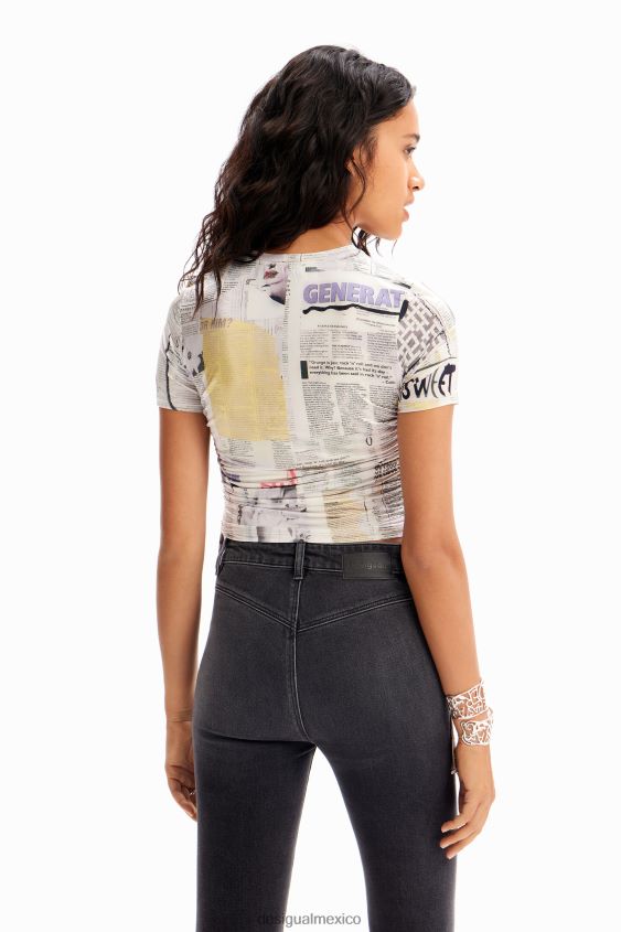Desigual mujer camiseta ajustada con fruncido tipo periódico VZ26R0183 ropa