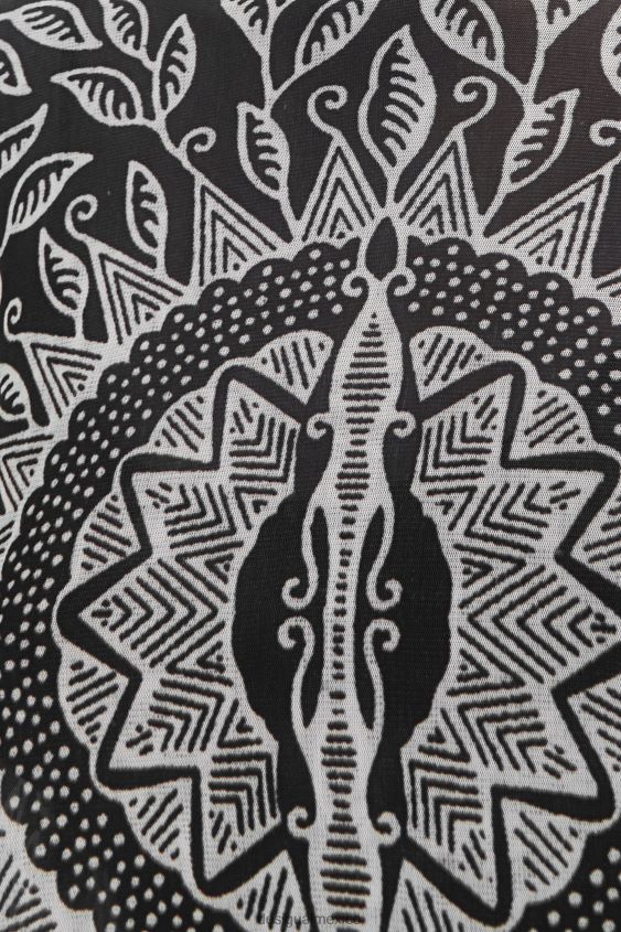 Desigual mujer camiseta con mandalas y volantes VZ26R01097 ropa