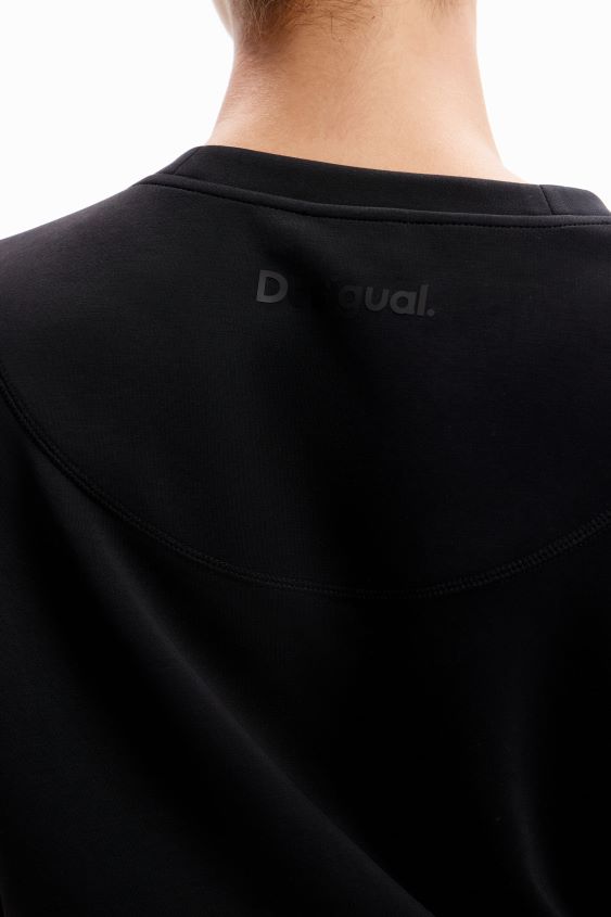 Desigual mujer camiseta deportiva corta y holgada VZ26R0255 ropa