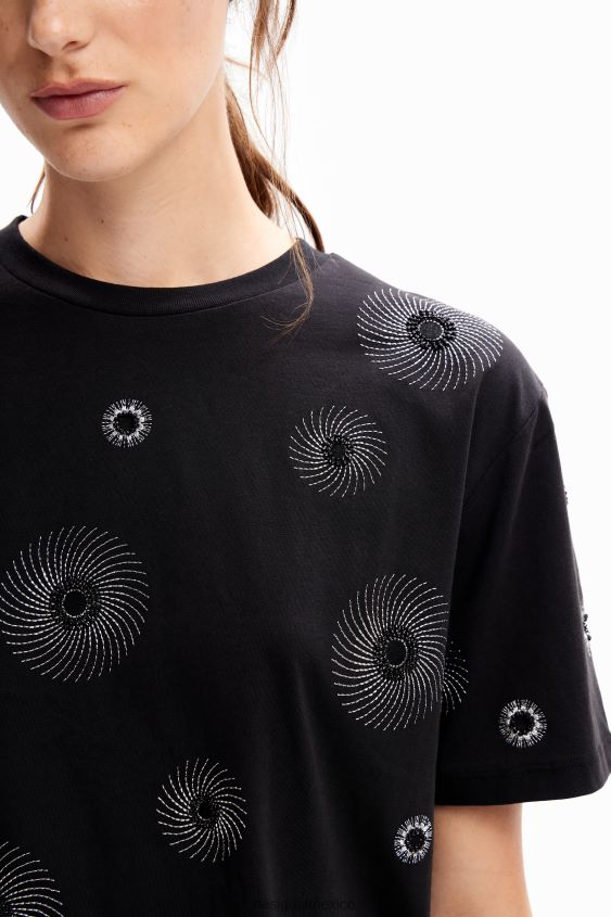 Desigual mujer camiseta oversize bordada VZ26R099 ropa