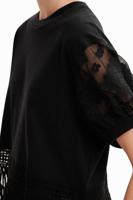 Desigual mujer camiseta oversize con flecos VZ26R0385 ropa