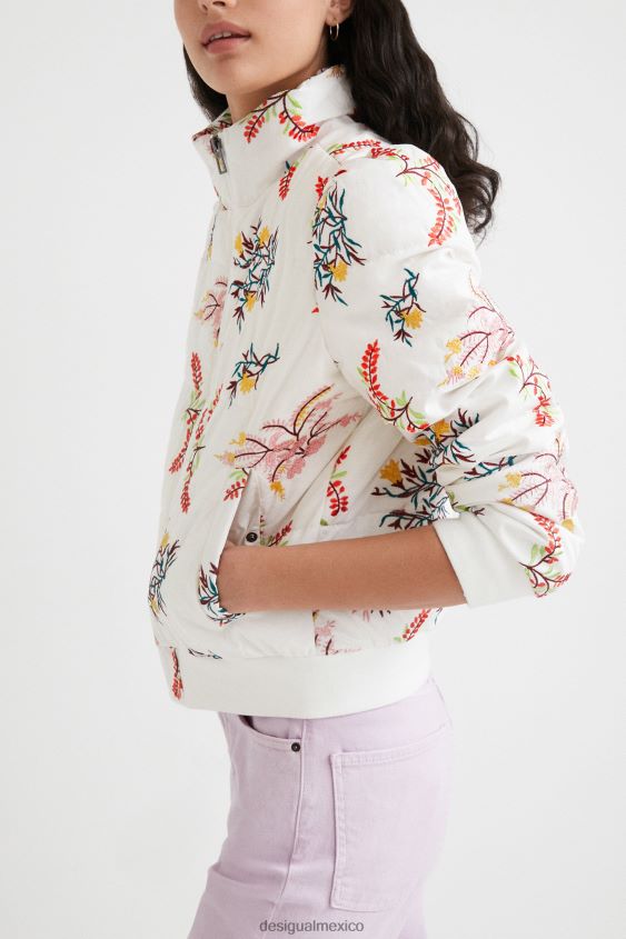 Desigual mujer chaqueta acolchada con flores VZ26R01055 ropa