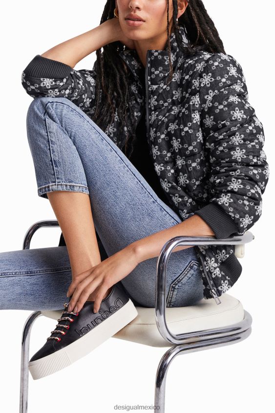 Desigual mujer chaqueta acolchada de encaje VZ26R01045 ropa
