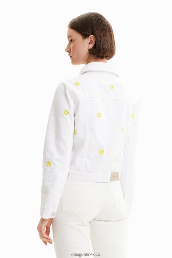 Desigual mujer chaqueta vaquera con margaritas VZ26R0817 ropa