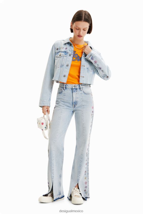 Desigual mujer chaqueta vaquera corta con flores VZ26R0835 ropa