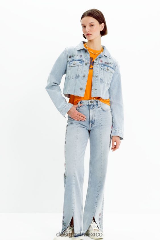 Desigual mujer chaqueta vaquera corta con flores VZ26R0835 ropa