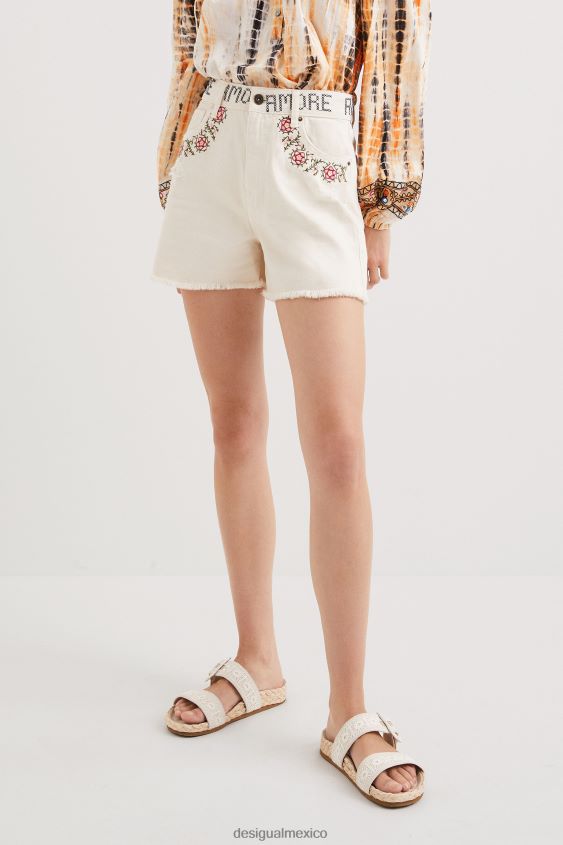Desigual mujer amor pantalones cortos VZ26R01032 ropa