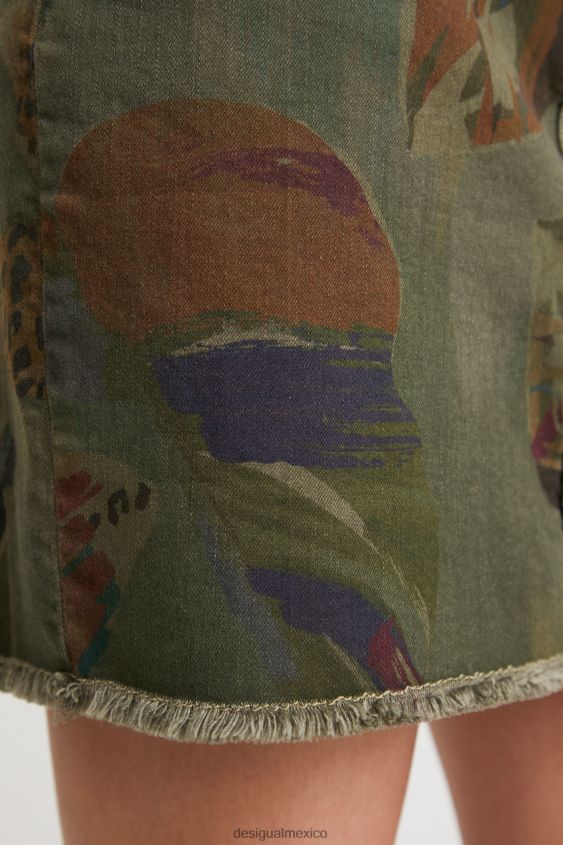 Desigual mujer minifalda con estampado floral y camuflaje VZ26R01044 ropa