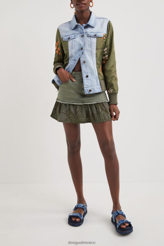 Desigual mujer minifalda de mezclilla con volantes y patchwork VZ26R01131 ropa