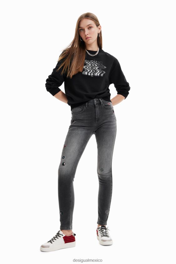 Desigual mujer jeans ajustados con push-up y bordados VZ26R0551 ropa