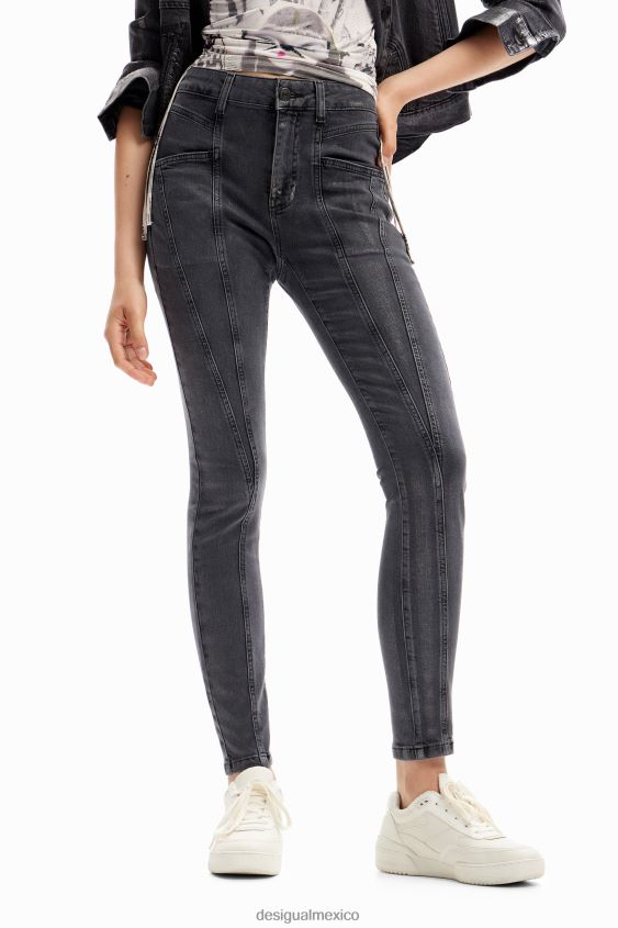 Desigual mujer jeans ajustados metalizados con push-up VZ26R0257 ropa