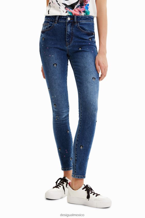 Desigual mujer jeans push-up slim con mickey mouse de disney VZ26R0623 ropa