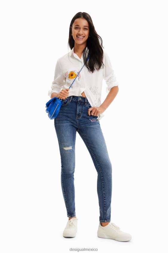Desigual mujer jeans push-up slim con rotos VZ26R0729 ropa