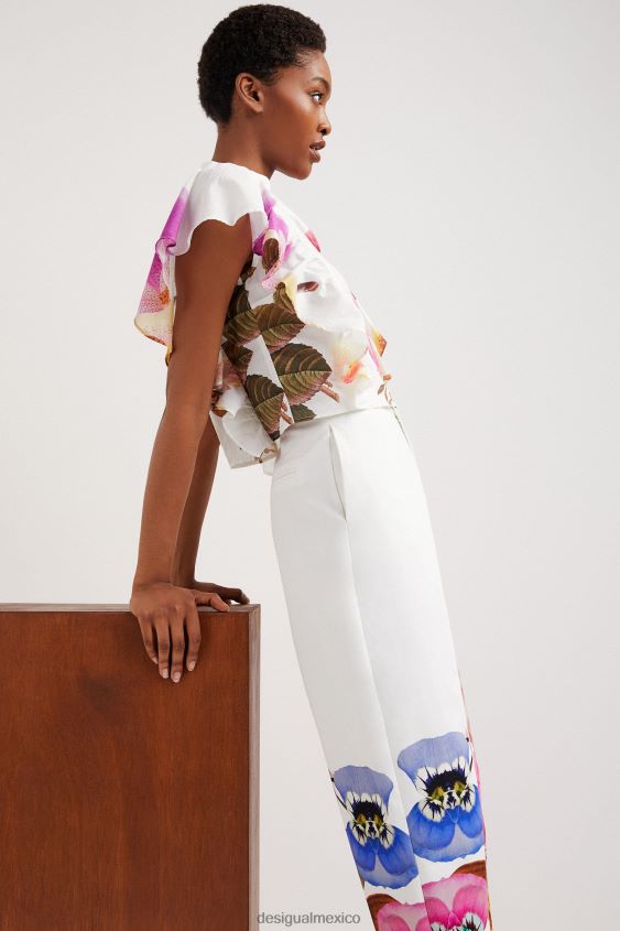 Desigual mujer metro. pantalones holgados con estampado floral de christian lacroix VZ26R0667 ropa