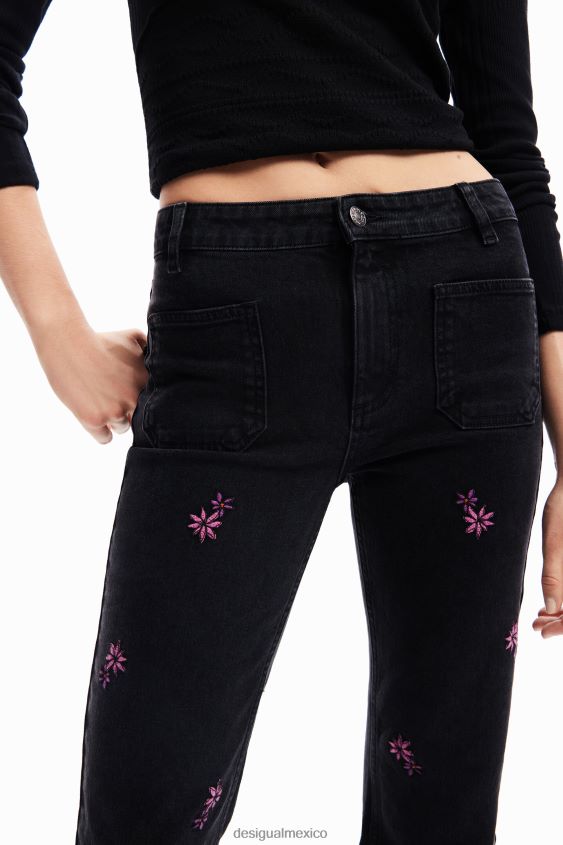 Desigual mujer vaqueros acampanados florales VZ26R0223 ropa