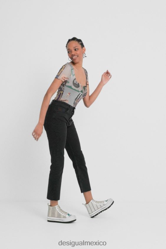 Desigual mujer vaqueros acampanados hasta el tobillo VZ26R01026 ropa