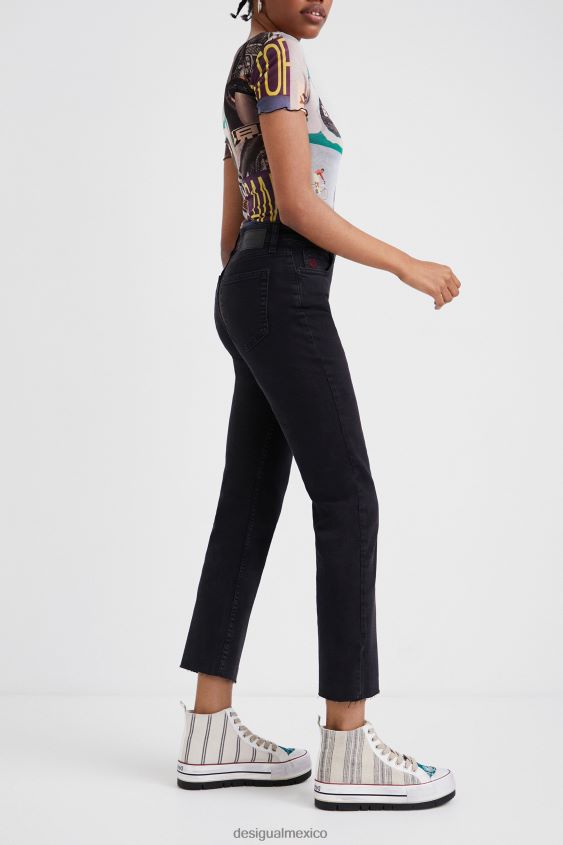 Desigual mujer vaqueros acampanados hasta el tobillo VZ26R01026 ropa