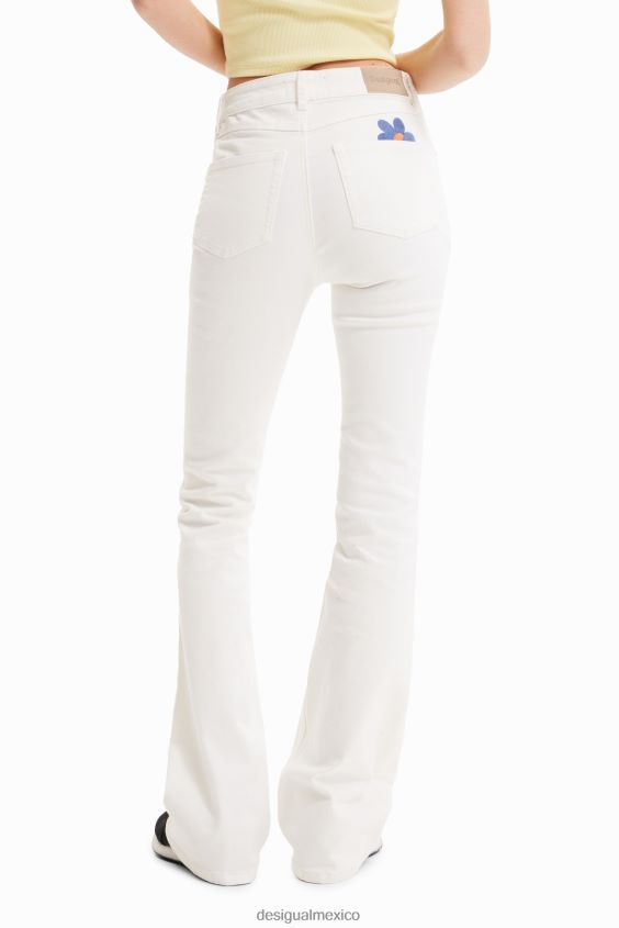 Desigual mujer vaqueros largos acampanados VZ26R0527 ropa