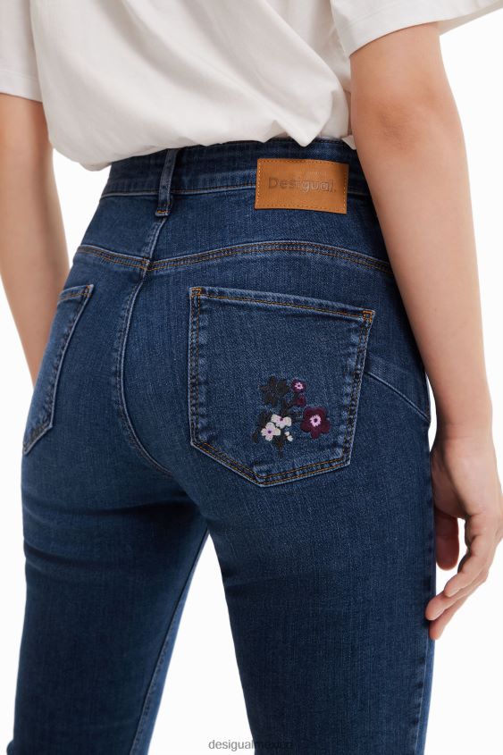 Desigual mujer vaqueros pitillo push-up con flores bordadas VZ26R0564 ropa
