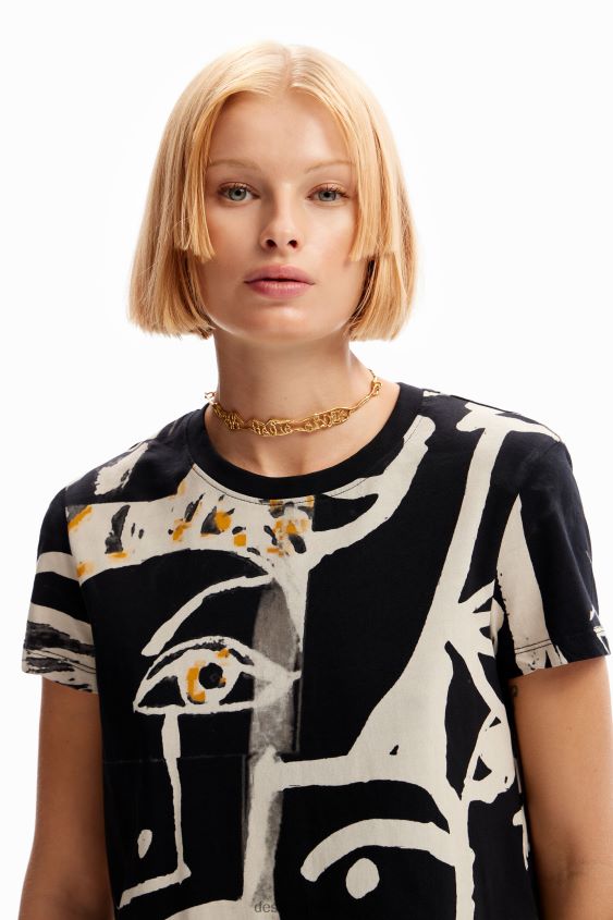 Desigual mujer vestido corto tipo camiseta con cara VZ26R044 ropa