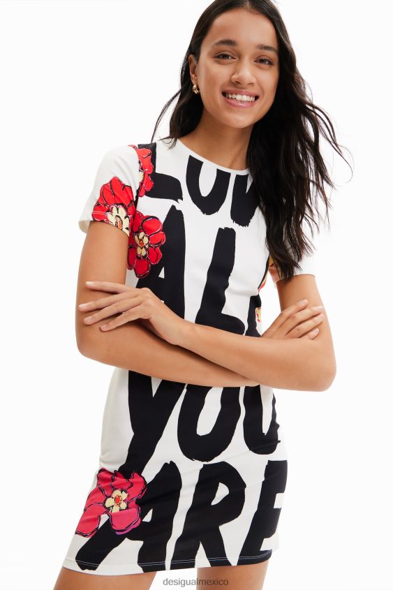 Desigual mujer vestido estilo camiseta slim con mensaje VZ26R0325 ropa