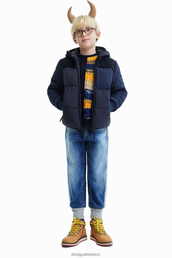 Desigual chico chaqueta acolchada con capucha VZ26R01870 ropa